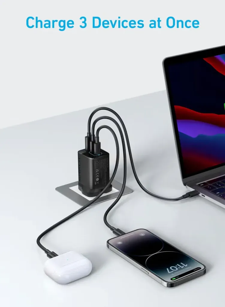 ANKER 67W 3 PORT ADAPTER